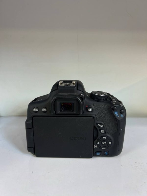 دوربین کارکرده CANON 750D KIT 18-135 - Image 3