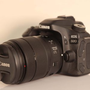 دوربین کارکرده CANON 80D