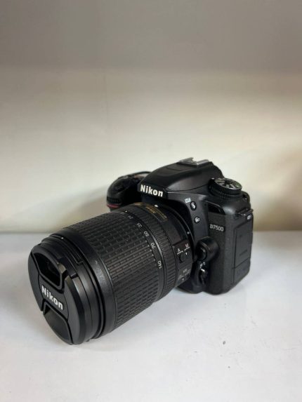 دوربین کارکرده نیکون d7500