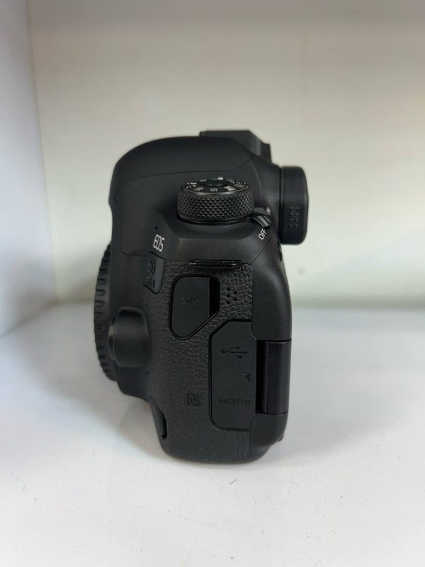 دوربین کارکرده CANON 6D MARk II BODY - تصویر 2