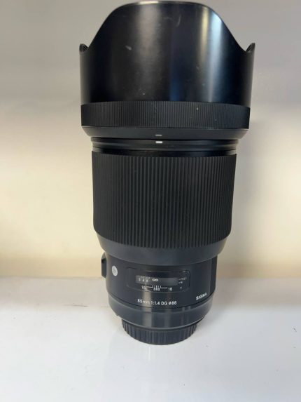 لنز دست دوم sigma 85mm