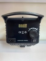 “کاربرد نور BKL-300BI برای تولید محتوا در فضای داخلی با نوردهی حرفه‌ای و تنظیم دمای رنگ